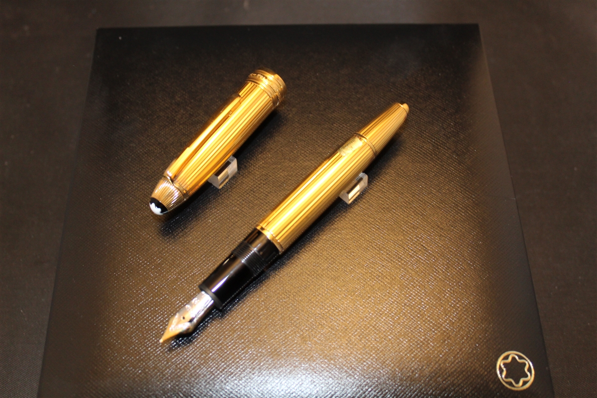 Montblanc 146 Vermeil Pin Striped Fountain Pen